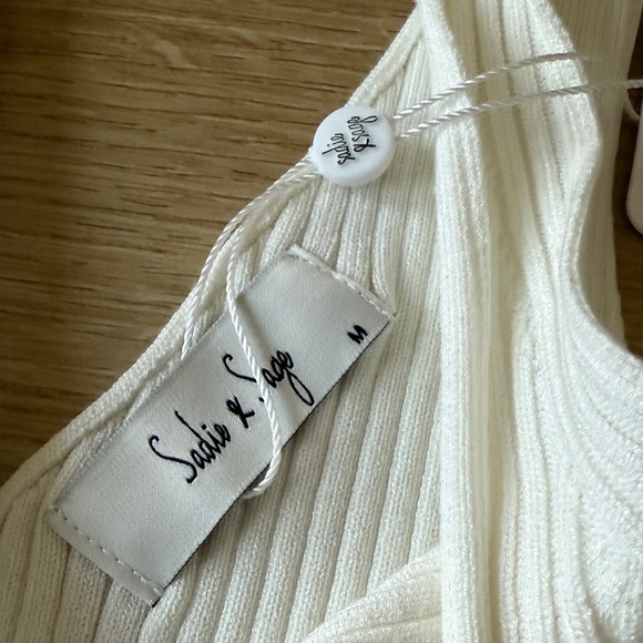 Sadie And Sage NWT Maddie Ribbed Knit Tank - Picture 6 of 10